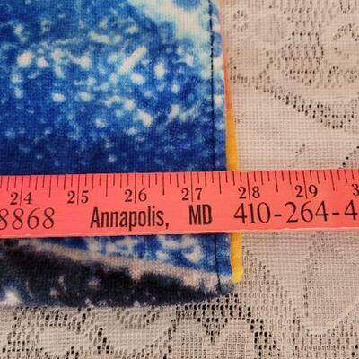 Lot 81: Vintage Bewch Towel Dolphin Graphic