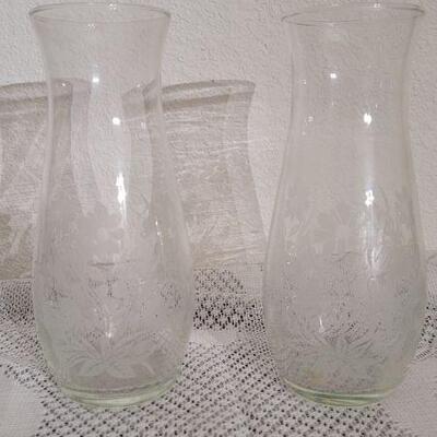 Lot 85: (2) Vintage Etched Glass Vases
