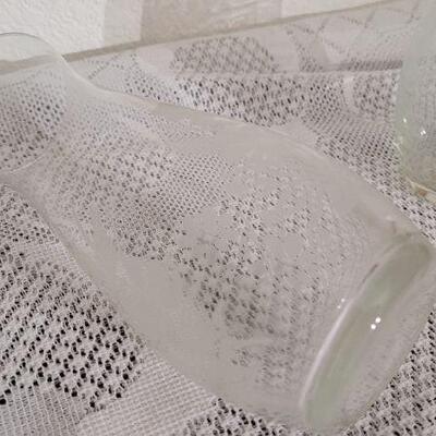 Lot 85: (2) Vintage Etched Glass Vases