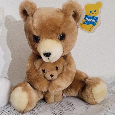 Lot 89: (2) New DAKIN Plush Animals 