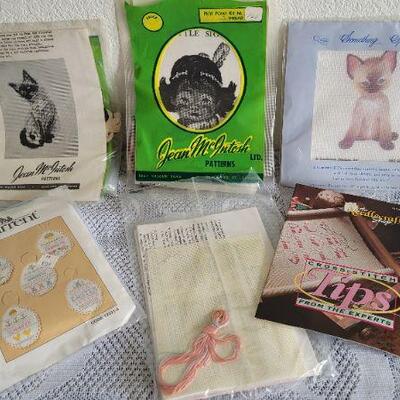 Lot 109: Vintage Assorted Craft Kits 