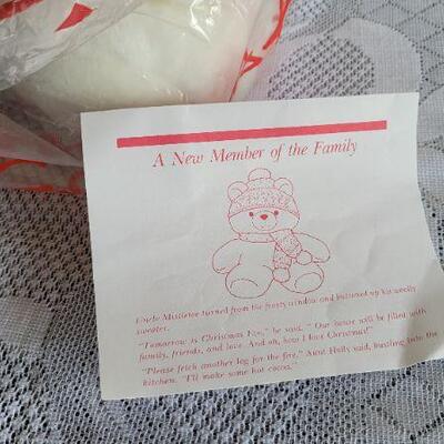 Lot 114: Vintage MISTLETOE Christmas Bear 
