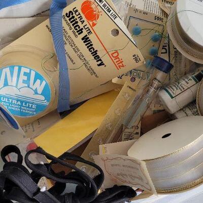 Lot 122: Assorted Sewing Essentials 