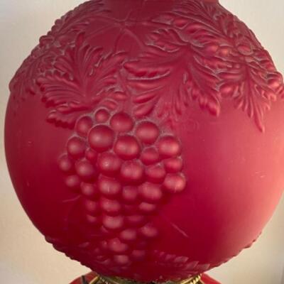 Red Satin Grape Pattern Glass Globes Hurricane Style Success Table Lamp  