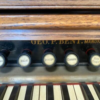 Antique Vintage Victorian Eastlake Style Geo P. Bent Crown Pump Organ