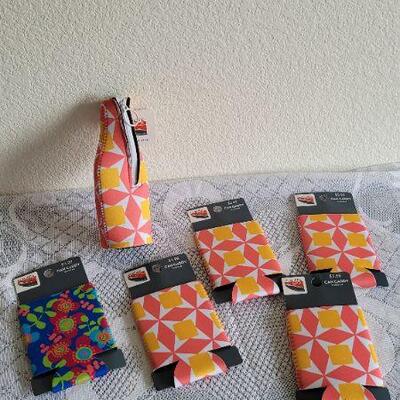 Lot 133: Assorted NEW Drink Coozie 