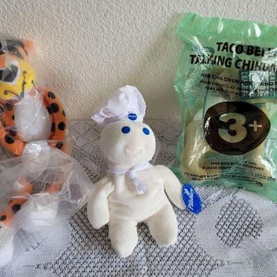 Lot 135: Assorted NEW Vintgae Plush Characters