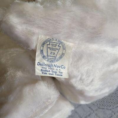 Lot 137: Vintage Stuffed Cat by DOLLCRAFT 