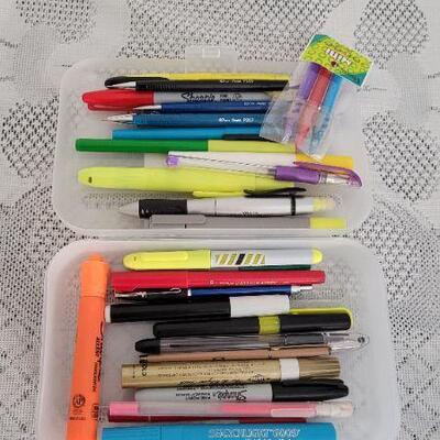 Lot 156: Plastic Tote of Pens and Highlighters UNTESTED 