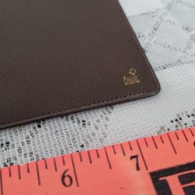 Lot 163: Assorted Orgnaizer Wallets