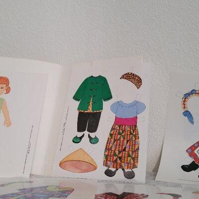 Lot 168: Vintage Paper Doll Bundle 