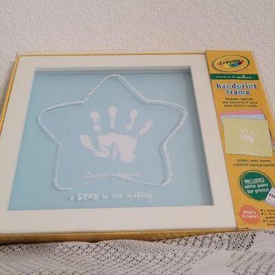Lot 172: New Crayola Handprint Frame