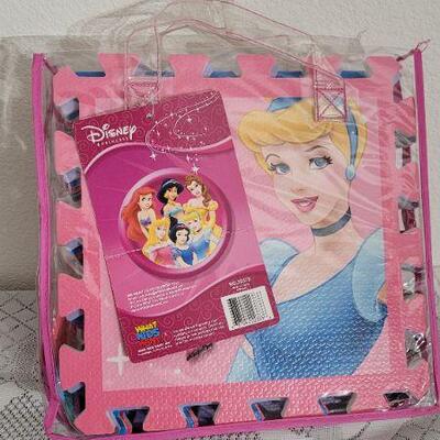 Lot 175: New DISNEY Hopscotch Pad
