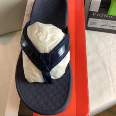 P - 484.  Designer Shoe Lot ( 4 pr ) Size. 8 