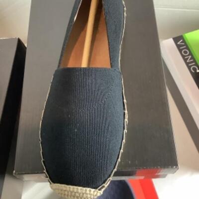 P - 484.  Designer Shoe Lot ( 4 pr ) Size. 8 