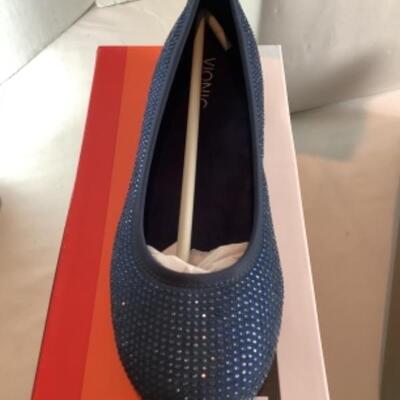 P - 485. Designer Brand Shoe Lot ( 5 pr )  Size 7.5 