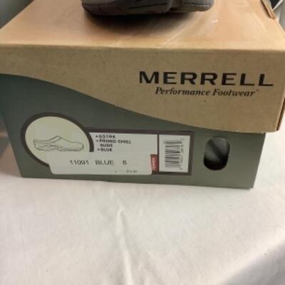 P - 486. Designer Brand Shoe Lot Size 8 ( 4pr ) 