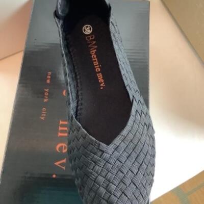 P - 489 Designer Brand Shoe Lot, Size 8 ( 4 ) 