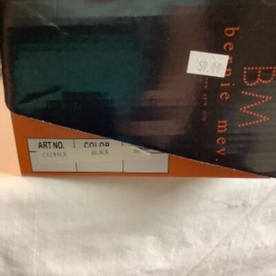 P - 489 Designer Brand Shoe Lot, Size 8 ( 4 ) 