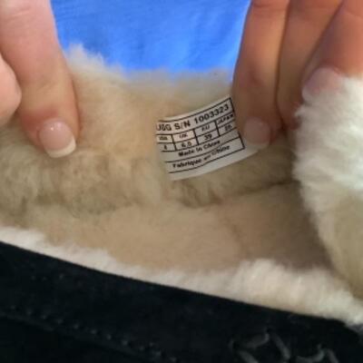 P - 503 Designer Brand Shoe Lot Size 8 