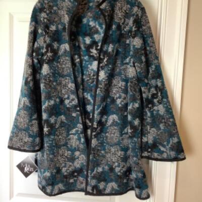 P - 513 NEW WITH TAGS. Mia Reissue Collections Jacket 