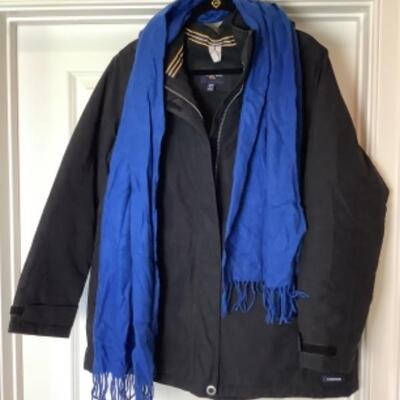 P - 516  Landsâ€™End Squall Jacket 