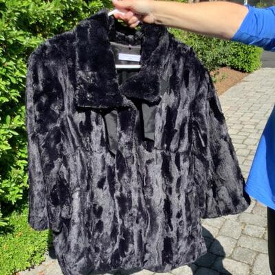 P - 518. Tahari  Womenâ€™s Jacket  