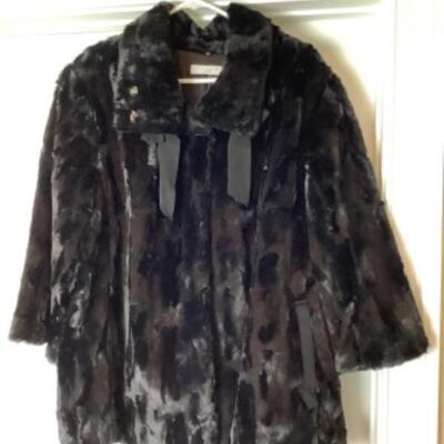 P - 518. Tahari  Womenâ€™s Jacket  