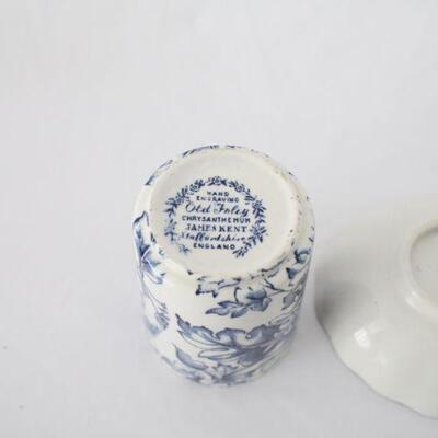 Lot #186: Vintage James Kent Old Foley Chrysanthemum Soap Dish and Cup