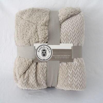 Lot #190: Unopened Haven and Key Weave Jacquard Berber Throw