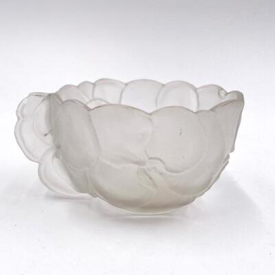 LIBBEY GLASS CO â€œWORLDâ€™S FAIRâ€ FROSTED GLASS FLOWER TEACUP AND SAUCER