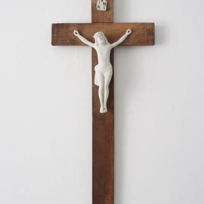 Lot #194: Vintage Wooden Crucifix Ceramic Jesus 