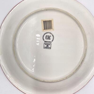 PAINTED PLATES SET OF 4