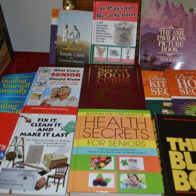 LOT 18.   COLLECTION OF BOOKS