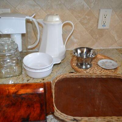 LOT 79 TRAYS, COFFEE AND WATER DISPENSER 