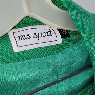 Lot 181: Ladies Suit Lot (Jacket & Skirt) Size 18
