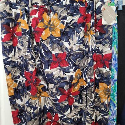Lot 183: Ladies Skirt Lot (All NEW with Tags)