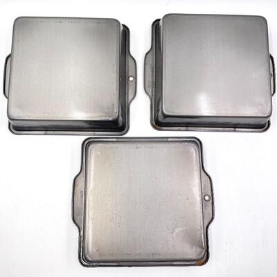 BAKING PANS SET OF 9