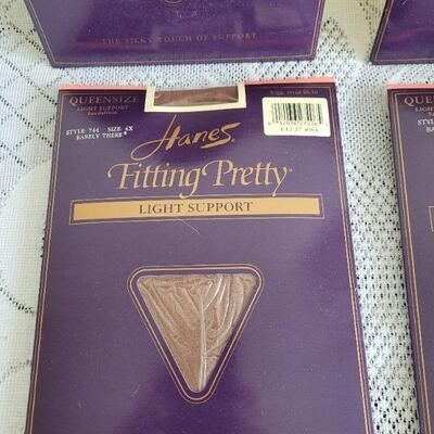 Lot 186: New Pantyhose lot