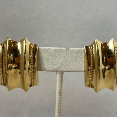 K572 14k Yellow Gold Rectangle Pierced French Clip Earrings 