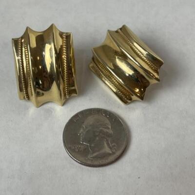 K572 14k Yellow Gold Rectangle Pierced French Clip Earrings 