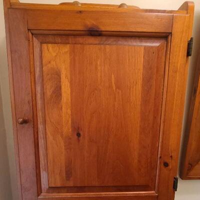 Lot 14 Bath: Cabinet & Mirror
