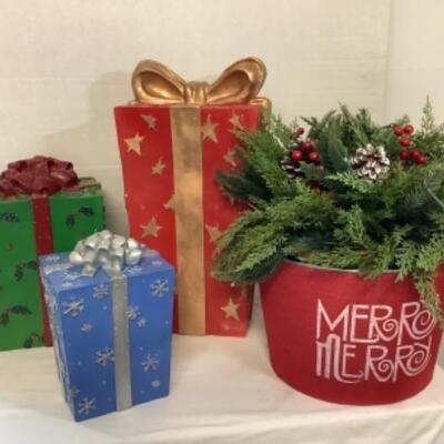 G - 802  Pre-Lite Present Lot & Merry Merry Arrangement 