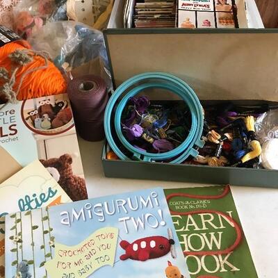 Lot 70D Crochet & Knitting books, Embroidery and more
