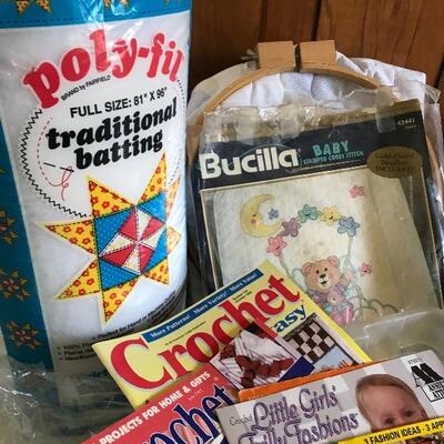 Lot 70D Crochet & Knitting books, Embroidery and more