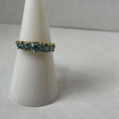 K580 10k Yellow Gold Blue Topaz Ladies Ring 