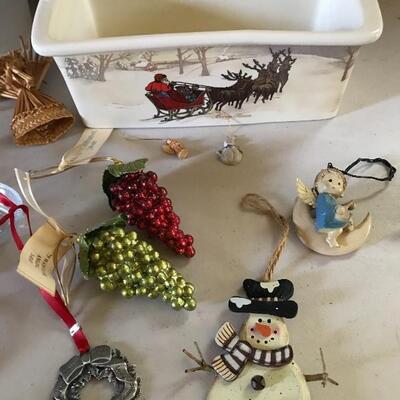 Lot 71D Christmas Galore