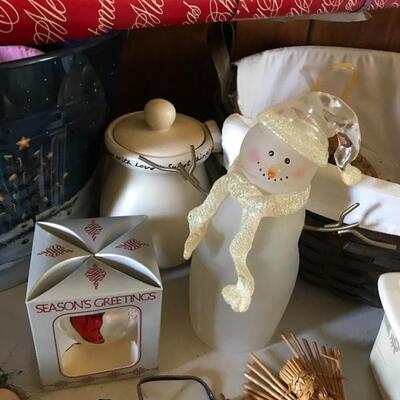 Lot 71D Christmas Galore