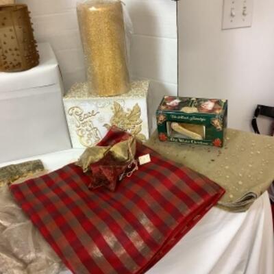 G - 805. Golden Father Time Lot 