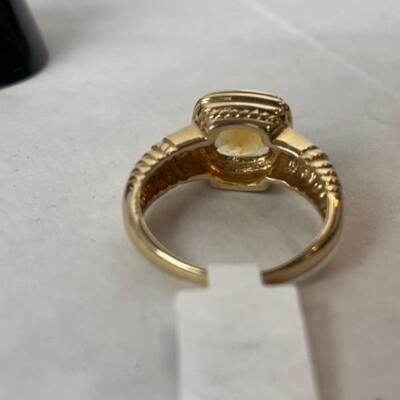 K584 14k Yellow Gold With Yellow Stone Ladies Ring 